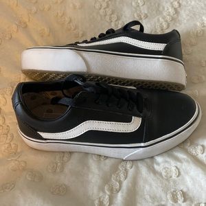 leather black vans